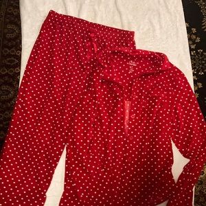 pajama set. soft and comfy!